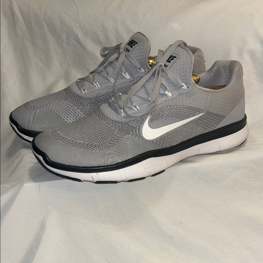 Nike Free Trainer V7 Tb Cross Training Shoe